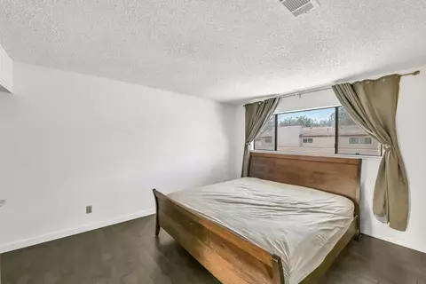 Bedroom - 4848 El Cemonte Ave #5, Davis, CA 95618 photo 2 of 4