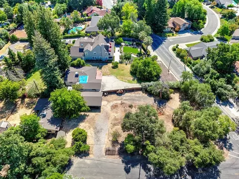 View/Area - 6405 Palm Dr, Carmichael, CA 95608 photo 7 of 8