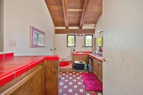 Bath - 6405 Palm Dr, Carmichael, CA 95608 photo 3 of 3