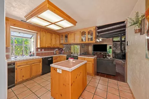 Kitchen - 6405 Palm Dr, Carmichael, CA 95608 photo 1 of 4