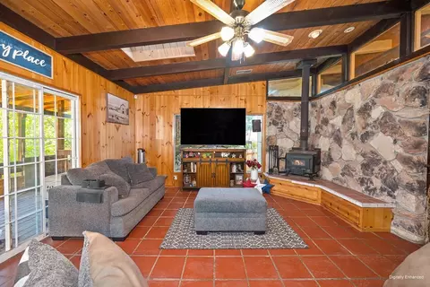 Living - 6405 Palm Dr, Carmichael, CA 95608 photo 3 of 7