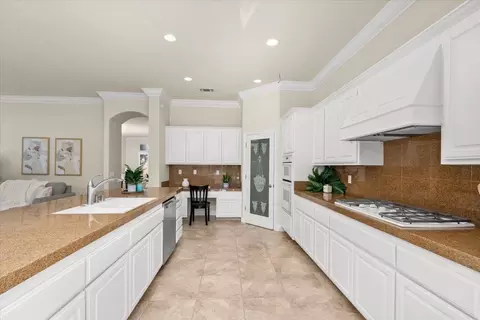3648 Voleyn St, Carmichael, CA 95608 photo 20