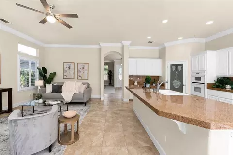 3648 Voleyn St, Carmichael, CA 95608 photo 16