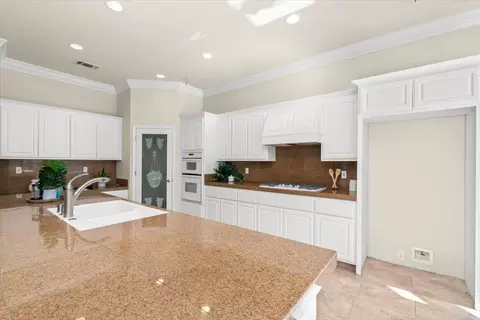 3648 Voleyn St, Carmichael, CA 95608 photo 19