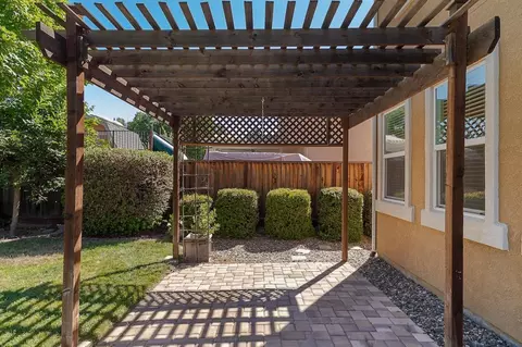 1577 Parkside Ct, Tracy, CA 95376 photo 41