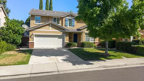 1577 Parkside Ct, Tracy, CA 95376 photo 2