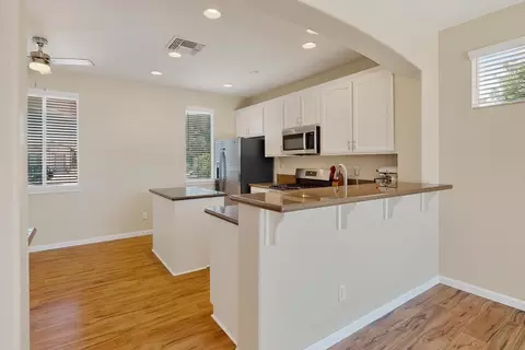 Kitchen - 1901 Fall River Dr, Linda, CA 95901 photo 2 of 11