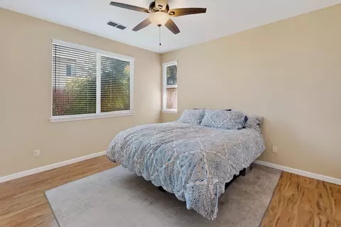 Bedroom - 1901 Fall River Dr, Linda, CA 95901 photo 2 of 8