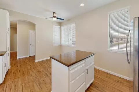 Entry Way - 1901 Fall River Dr, Linda, CA 95901 photo 3 of 3