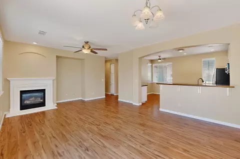 Living - 1901 Fall River Dr, Linda, CA 95901 photo 4 of 9