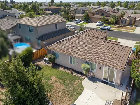 View/Area - 1901 Fall River Dr, Linda, CA 95901 photo 2 of 5