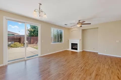 Living - 1901 Fall River Dr, Linda, CA 95901 photo 8 of 9