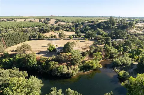 13749 Lancaster Rd, Oakdale, CA 95361