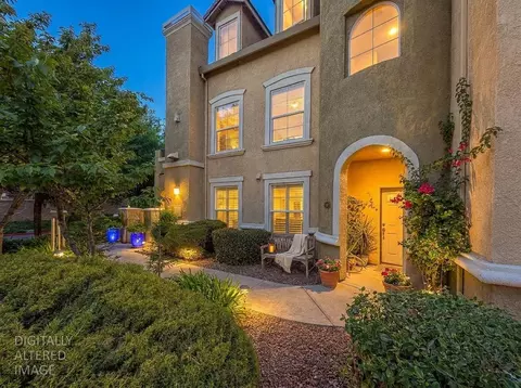 5350 Dunlay Dr #3114, Sacramento, CA 95835