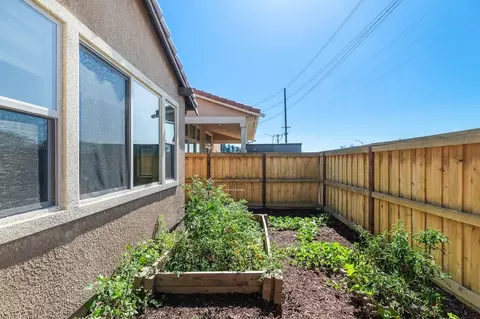Exterior - 3482 Rapallo Way, Manteca, CA 95337 photo 6 of 13
