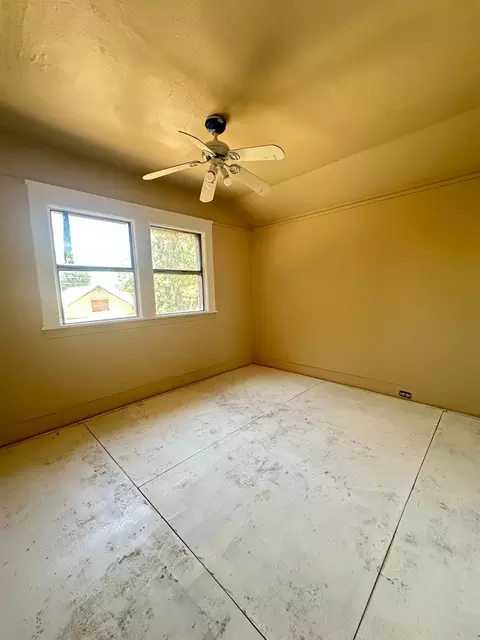 230 N 3rd St, Patterson, CA 95363 photo 38