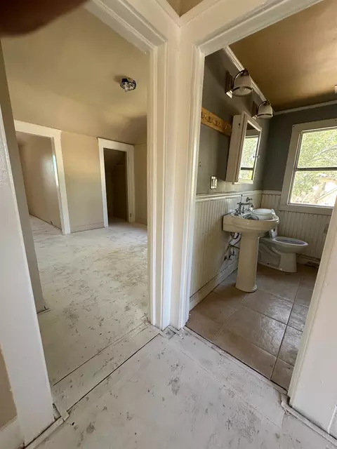 230 N 3rd St, Patterson, CA 95363 photo 32