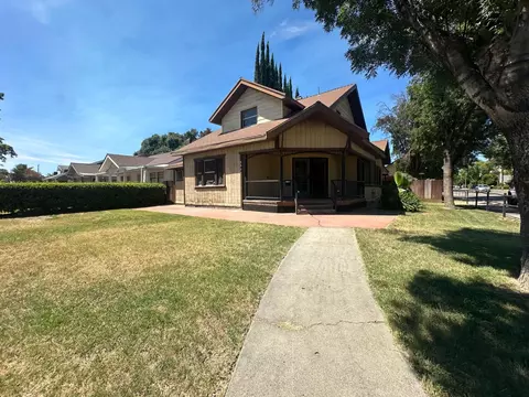 230 N 3rd St, Patterson, CA 95363 photo 4