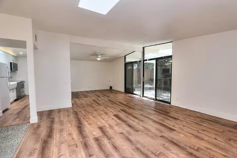Living - 4929 Clear Cir, Carmichael, CA 95608 photo 5 of 9