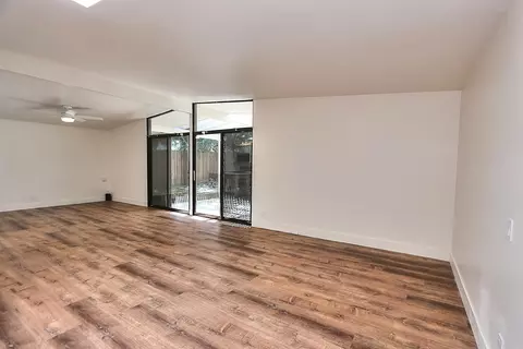 Living - 4929 Clear Cir, Carmichael, CA 95608 photo 1 of 9