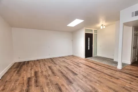 Living - 4929 Clear Cir, Carmichael, CA 95608 photo 2 of 9
