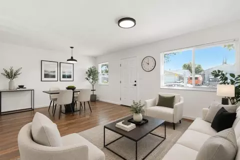 Living - 764 Sequoia Blvd, Tracy, CA 95376 photo 2 of 3
