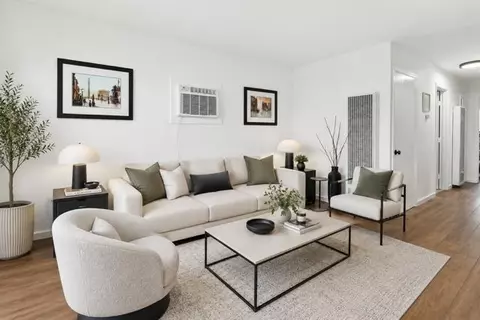 Living - 764 Sequoia Blvd, Tracy, CA 95376 photo 3 of 3