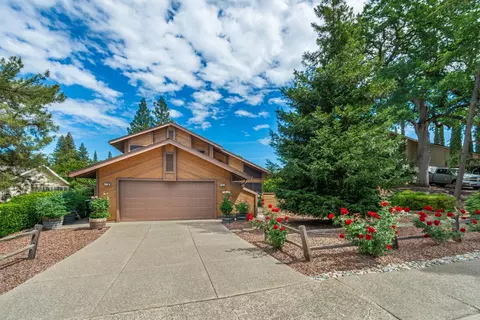 195 Diamond Oaks Rd, Roseville, CA 95678