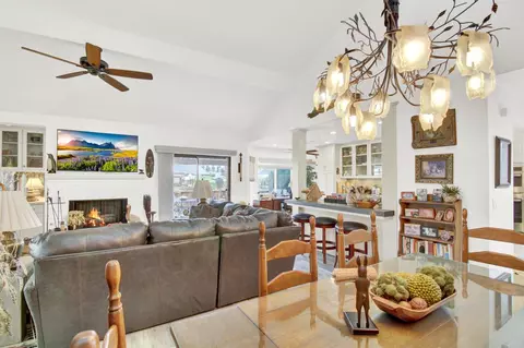 Dining - 762 E Milgeo Ave, Ripon, CA 95366 photo 2 of 2