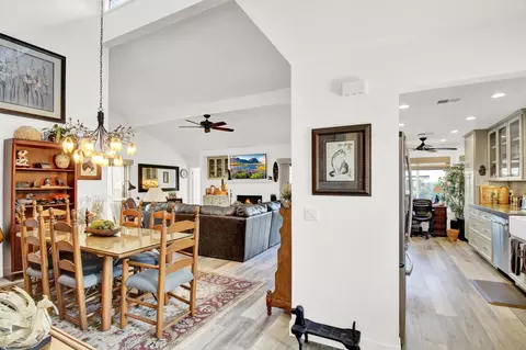 Entry Way - 762 E Milgeo Ave, Ripon, CA 95366 photo 1 of 1