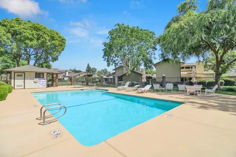 Exterior - 762 E Milgeo Ave, Ripon, CA 95366 photo 11 of 11