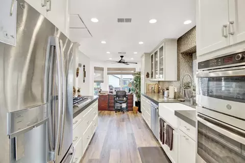 Kitchen - 762 E Milgeo Ave, Ripon, CA 95366 photo 2 of 6