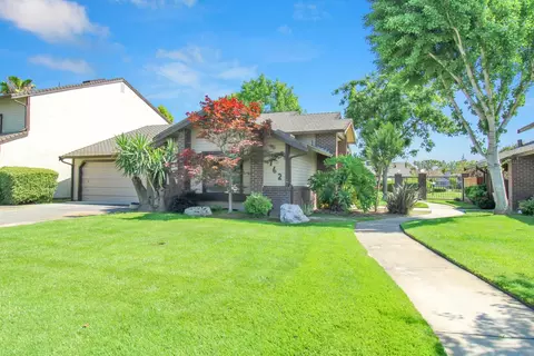 Exterior - 762 E Milgeo Ave, Ripon, CA 95366 photo 6 of 11