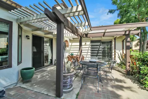 Exterior - 762 E Milgeo Ave, Ripon, CA 95366 photo 8 of 11