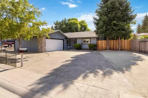 6548 Indian River Dr, Citrus Heights, CA 95621