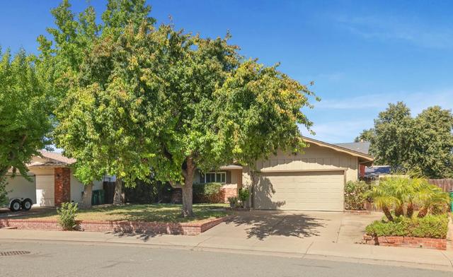 8410 Roxburgh Way, Stockton, CA 95209
