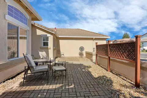 Exterior - 1802 Matterhorn St, Manteca, CA 95337 photo 7 of 10