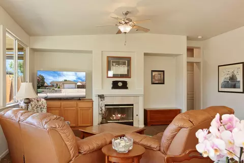 Living - 1802 Matterhorn St, Manteca, CA 95337 photo 3 of 3