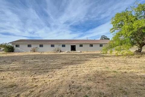 Exterior - 19997 E Liberty Rd, Clements, CA 95227 photo 5 of 31