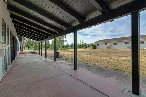 Exterior - 19997 E Liberty Rd, Clements, CA 95227 photo 4 of 31