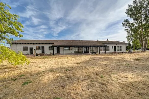 Exterior - 19997 E Liberty Rd, Clements, CA 95227 photo 31 of 31