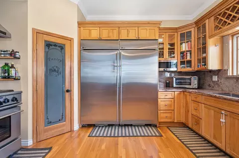 Kitchen - 19997 E Liberty Rd, Clements, CA 95227 photo 3 of 3