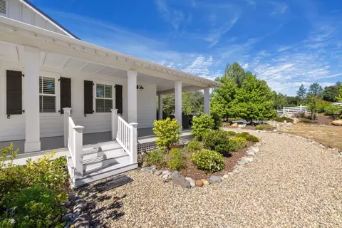 956 Chardonnay Ct, Murphys, CA 95247 photo 8