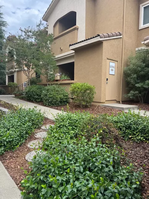 501 Gibson Dr #414, Roseville, CA 95678