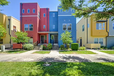 10924 Tower Park Dr, Rancho Cordova, CA 95670