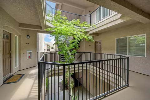 400 Moon Cir #427, Folsom, CA 95630