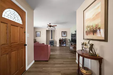 Entry Way - 3828 Moorea Dr, Modesto, CA 95356 photo 2 of 3