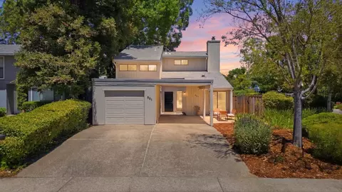 Exterior - 901 Pamplona Ave, Davis, CA 95616 photo 1 of 7