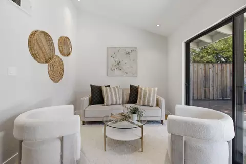 Living - 901 Pamplona Ave, Davis, CA 95616 photo 4 of 4