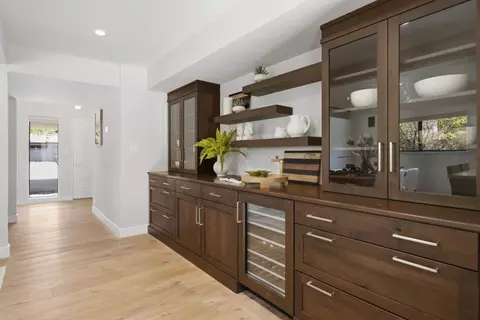 Entry Way - 901 Pamplona Ave, Davis, CA 95616 photo 4 of 6